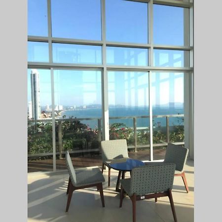 Stunning Seaview Suite Jomtien Beach Exteriör bild