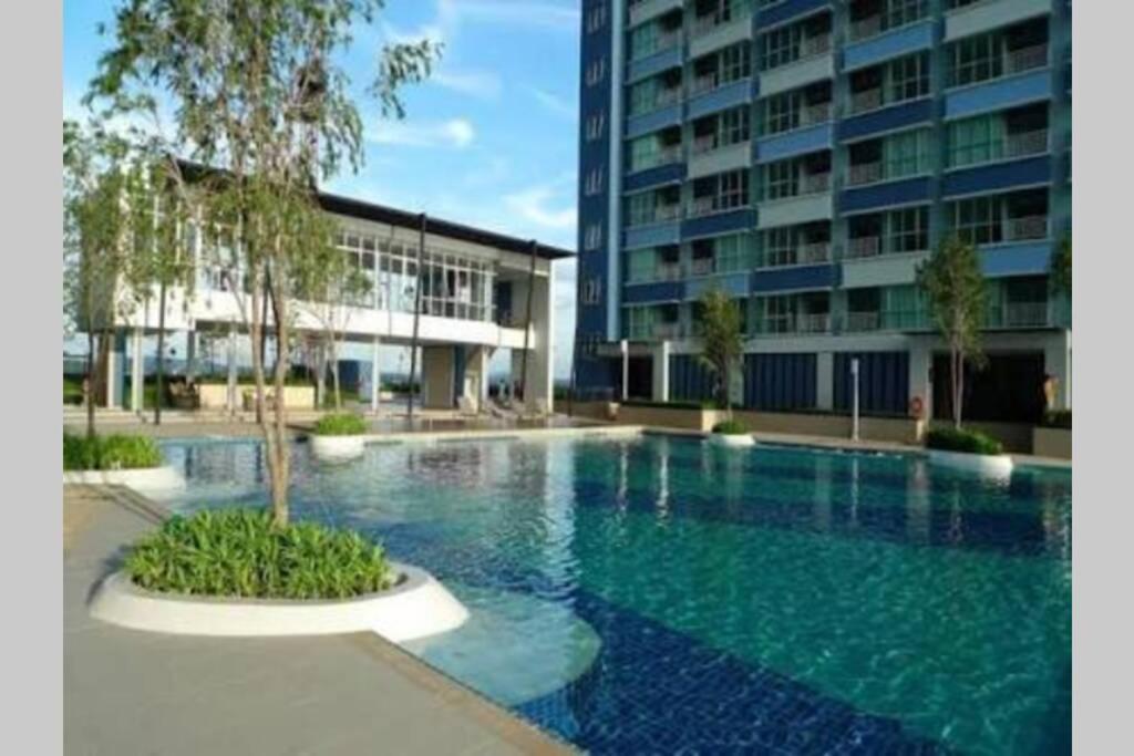 Stunning Seaview Suite Jomtien Beach Exteriör bild