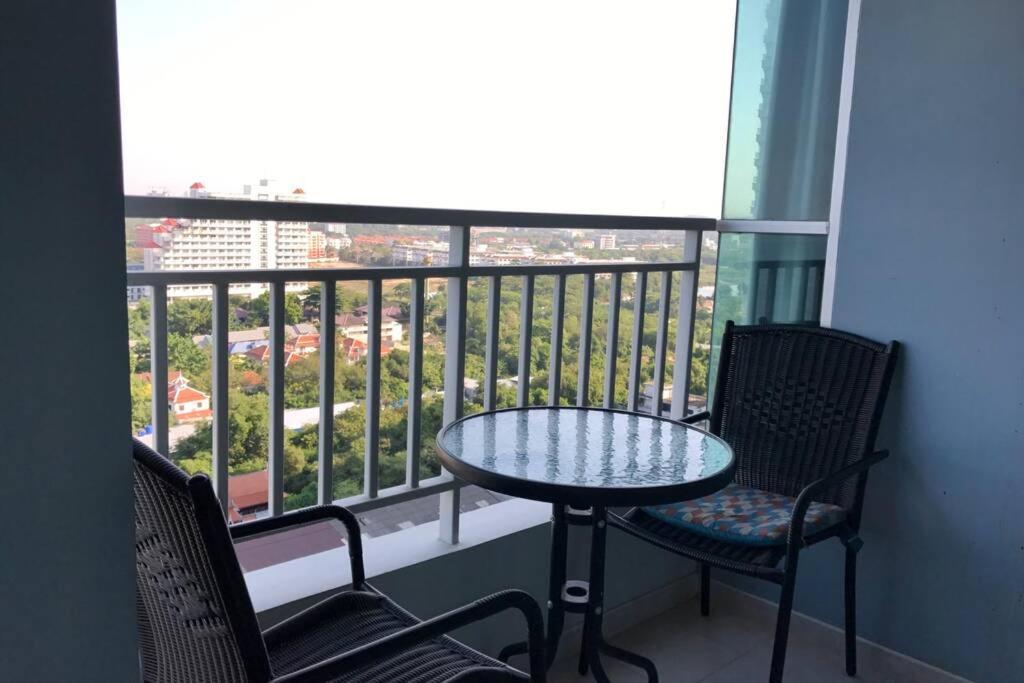 Stunning Seaview Suite Jomtien Beach Exteriör bild