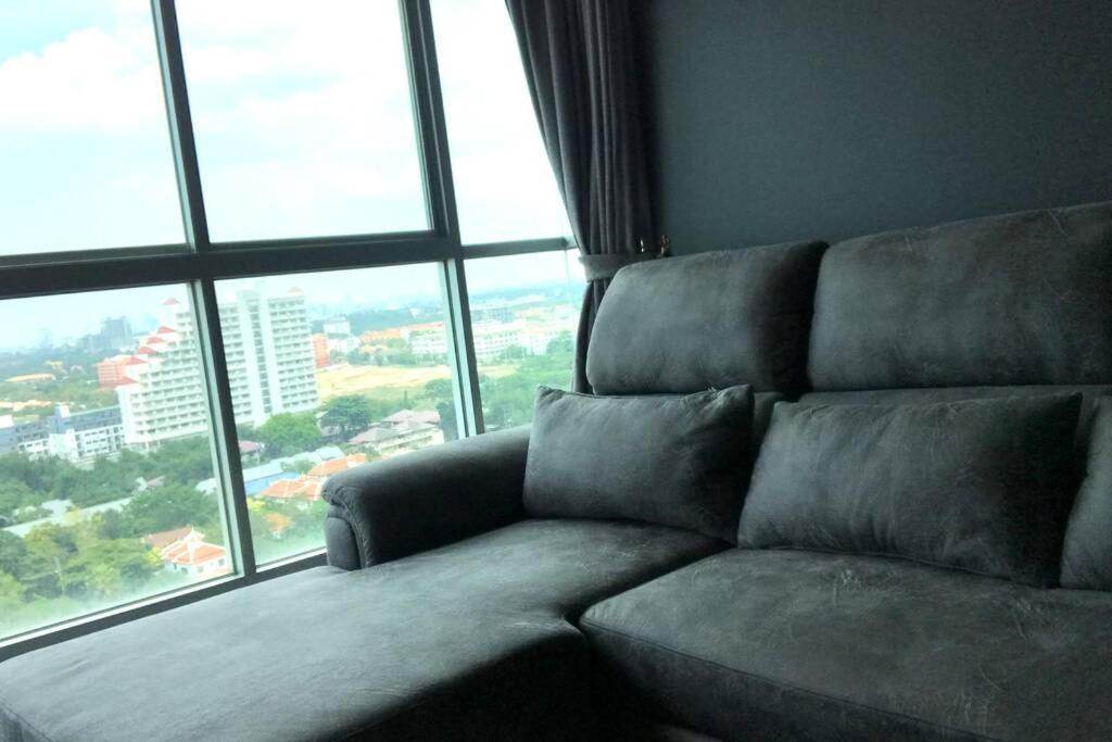 Stunning Seaview Suite Jomtien Beach Exteriör bild